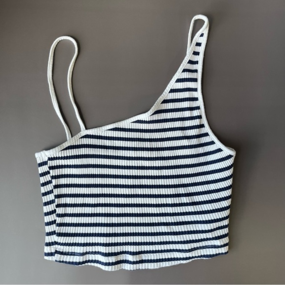 Zara‎ Crop Top Sz: S